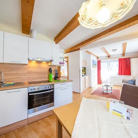 Haus Veronika Apartamento *